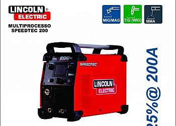 Mesa de corte CNC de 3 fontes Mesa de corte CNC de 3 fontes