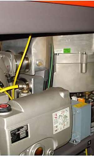 Manutenção de máquina a laser Manutenção de máquina a laser