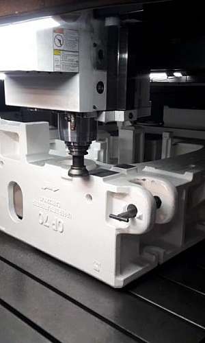 usinagem CNC moldes usinagem CNC moldes